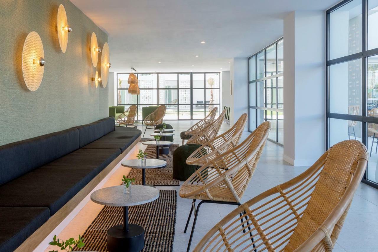 Отель Hm Ayron Park - Adults Only Плайя де Пальма Экстерьер фото The lounge at the airport
